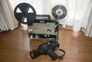 8ミリフィルムカメラ ニコンR-10と映写機ELMO ST-180写真