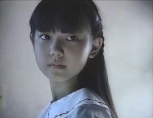 OV『ほんとにあった怖い話 第二夜』内『霊のうごめく家』主演、小笠原亜里沙。