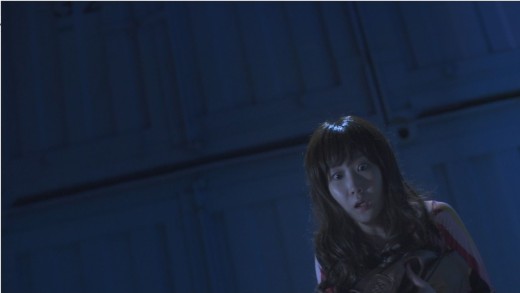 『怪奇大作戦 ミステリーファイル』第4話『深淵を覗く者』マイクロ波で惨殺される女。